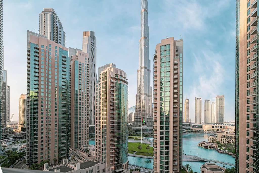 Apartment Burj Bliss Dubai